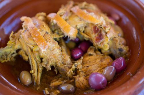 Comida en o cerca de este riad