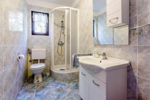 Apartments Bartulin
