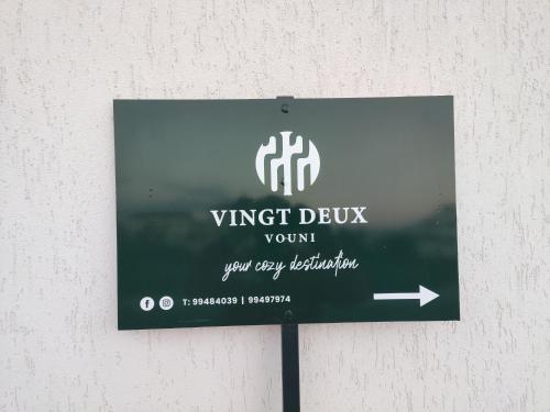 a sign on a wall with a twitch delay wont sign at VINGT-DEUX Vouni 22 in Vouni