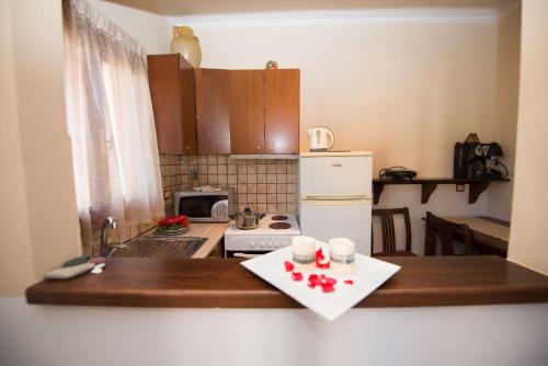 Dapur atau dapur kecil di Erikousa Villas by CorfuEscapes