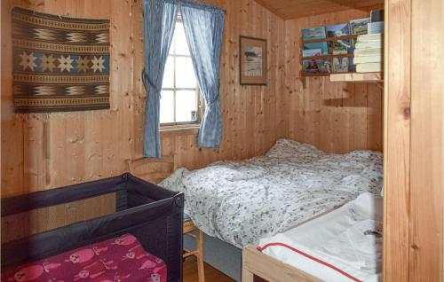 Katil atau katil-katil dalam bilik di Gorgeous Home In Ustaoset With Kitchen