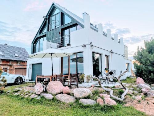 House of Freedom with Sea view sauna and jacuzzi