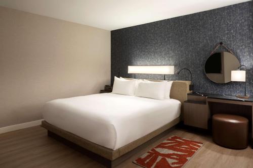 Hyatt Regency San Antonio Riverwalk Image