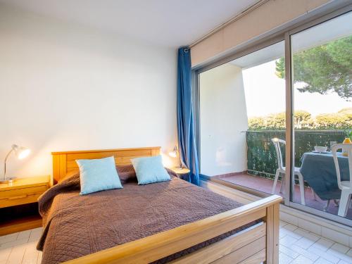 Apartment Le Grand Pavois-3 by Interhome
