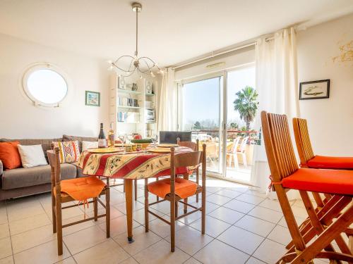 Apartment L'Hyppocampe-1 by Interhome