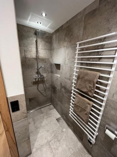 Ένα μπάνιο στο Apartment Martina by Interhome