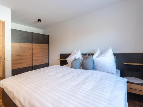 Katil atau katil-katil dalam bilik di Holiday Home Ferienwohnung Alpenauszeit by Interhome