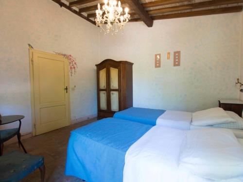 Postel nebo postele na pokoji v ubytování Holiday Home Colle alla luna by Interhome