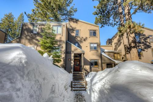 Enjoyable Northstar Condo – Photos 4
