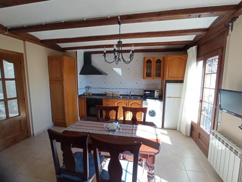 Imagen de la galería de apartamentos en Castellote el batan, en Castellote