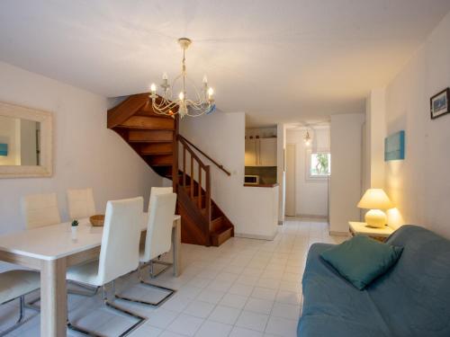 Posedenie v ubytovaní Holiday Home Tahiti Parc-4 by Interhome