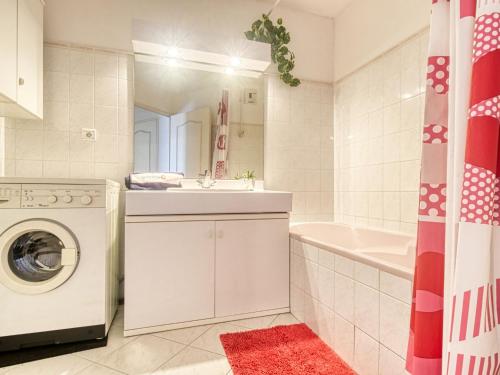 Apartment Le Consul-2 by Interhome