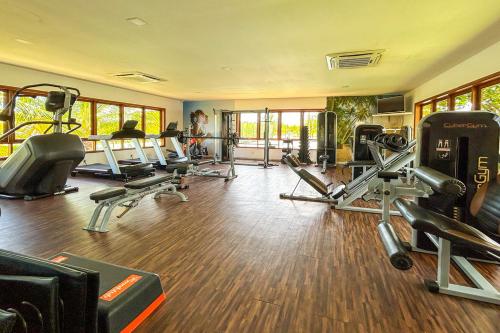 Fitness centrum a/nebo fitness zařízení v ubytování Casa com piscina na Costa do Sauípe BA