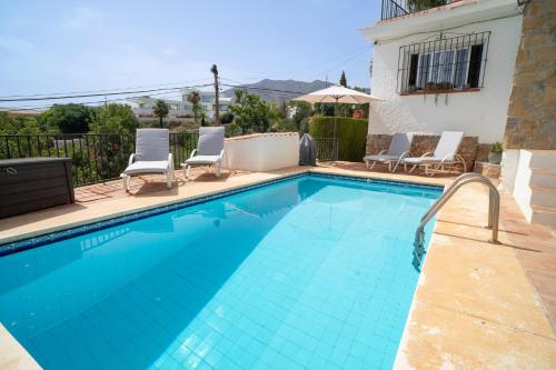 Casa Ancladero Big rooftop terrace, 2 bedroom guesthouse w garden and view