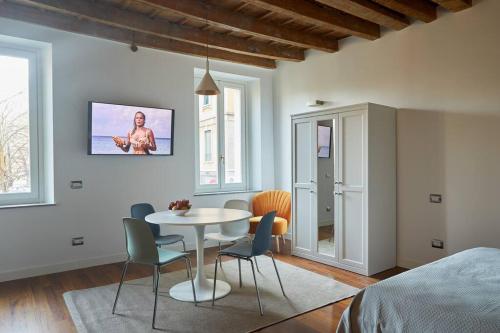 Lovely flat with park view