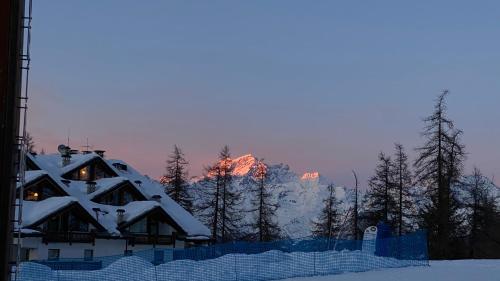 La finestra sulla montagna - The window on the Mountain durante o inverno