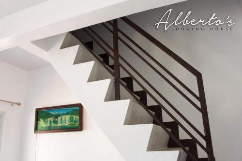Φωτογραφία από το άλμπουμ του Alberto's Lodging House σε Mariveles