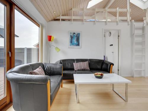 Χώρος καθιστικού στο Apartment Elara - 200m from the sea by Interhome