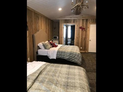 Single Cabin Unit 1 – Photos 3