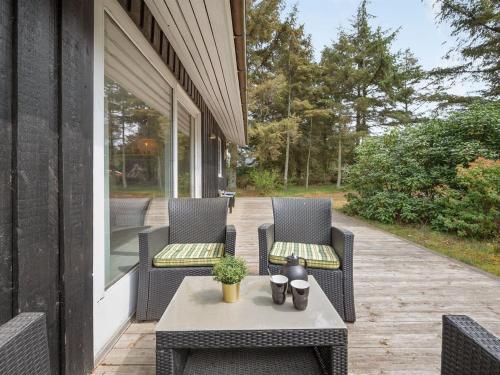 Zahrada ubytování Holiday Home Hamund - 700m from the sea by Interhome