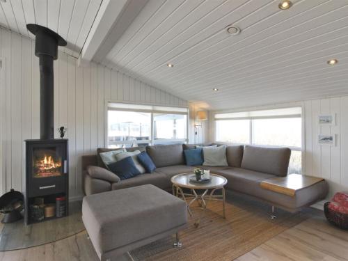 Posezení v ubytování Holiday Home Bertil - 400m from the sea by Interhome