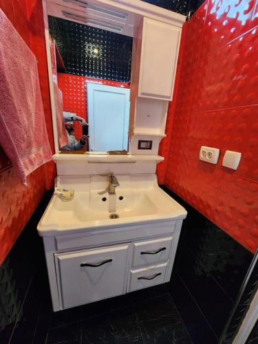 Ein Badezimmer in der Unterkunft Villa in Chakvi