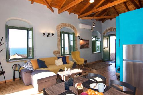 Stavroulas Stone House in Rigklia, Messinia