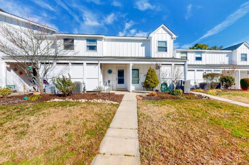 Mallard Lakes --- 37909 Eagle Ln #453 – Photos 2
