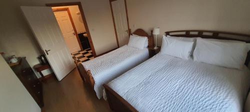 Gallery image of Carrick-On-Shannon Townhouse Accommodation - Room only in Carrick on Shannon