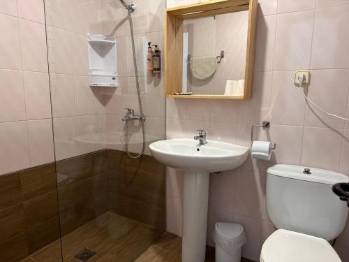 Ванная комната в Hotel Consuegra