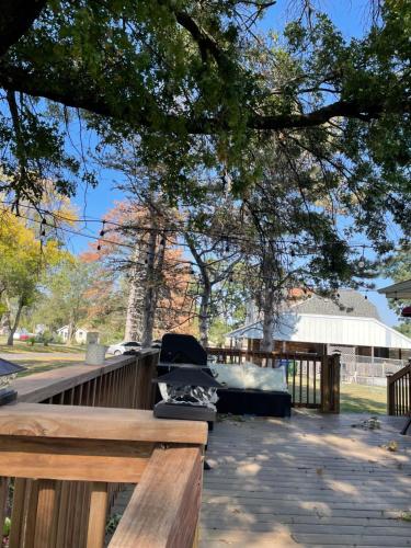 Svensen Acres – Photos 3