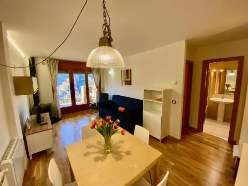 Bosquet, El Forn picture