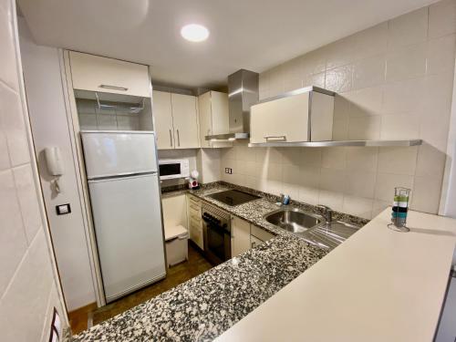  Bosquet, El Forn -  Room  picture :   Shower    Bath    Refrigerator                           