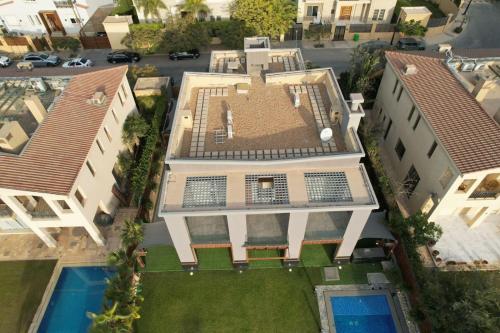 villa with pool – Photos 3
