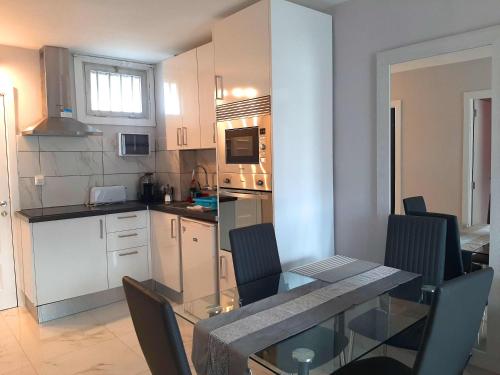 Centrally located apartment close to the ocean.