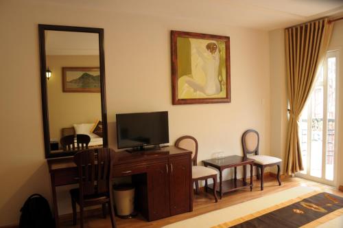 Televisyen dan/atau pusat hiburan di Saigon Amigo Hotel