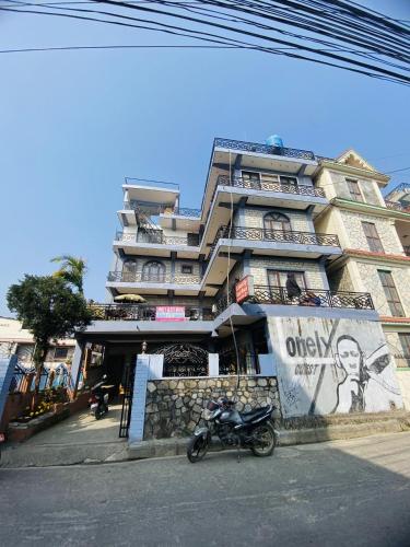 The Arth Guest House(Lonely Guest House)