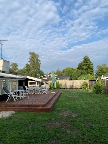 Taman di luar Nyistandsat sommerhus i Hornbæk,tæt på vand og by
