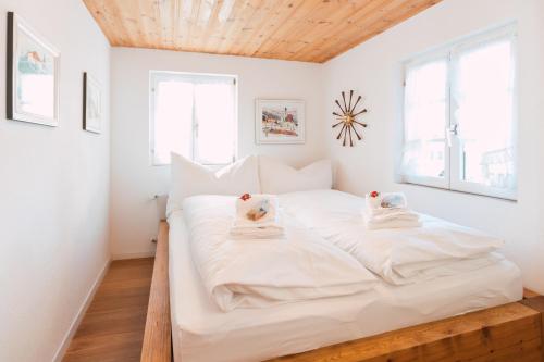 Cama ou camas em um quarto em Backcountry Hotel*Super Premium
