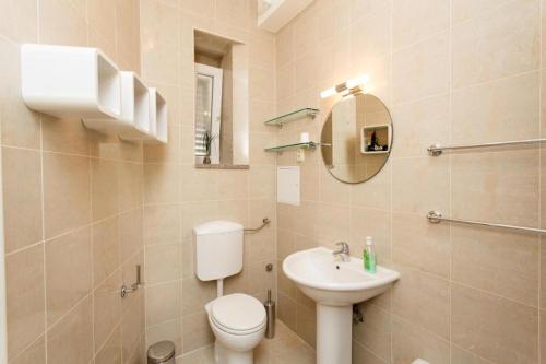 Apartment Pietra