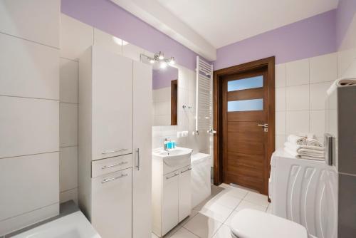 Kúpeľňa v ubytovaní MarOks Żółwia Apartment