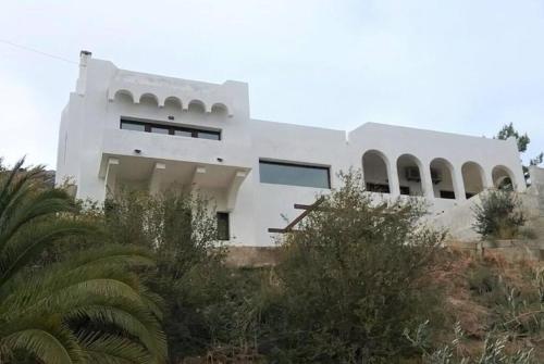 Spectacular Seaview Apartment