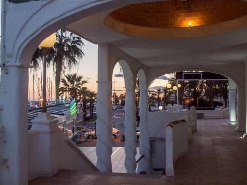 Apartamento en Puerto Marina G204