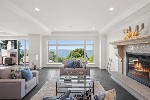 Crescent beach deluxe house