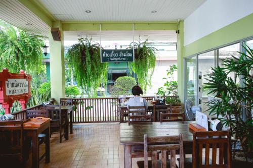 Restaurace v ubytování Baan Nilawan Hua Hin Hotel