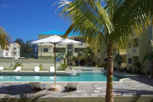 Lovely apartment in Flic en Flac, close to the lovely beach and all amenities
