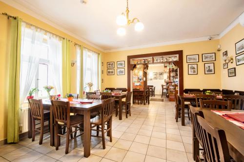 Εστιατόριο ή άλλο μέρος για φαγητό στο AVe Restaurant