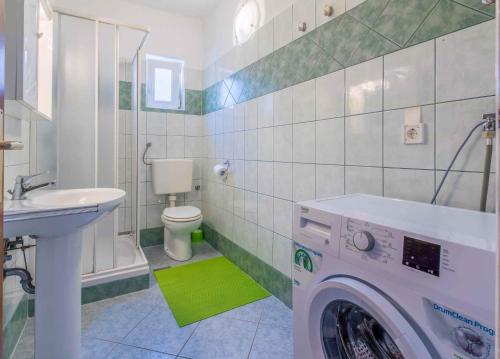 Apartment in Dramalj 41652