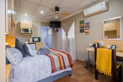 Dapur atau dapur kecil di Marle' Lodge