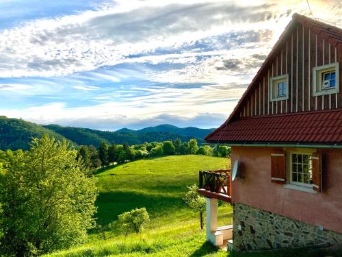 Landskap semula jadi dekat dengan the country house